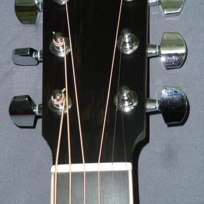 Larrivee OMV-40E Mahogany 2023 - Natural image 9