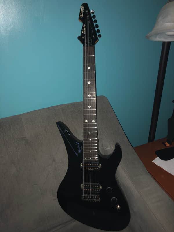 Schecter A-7 Plus Bild 1