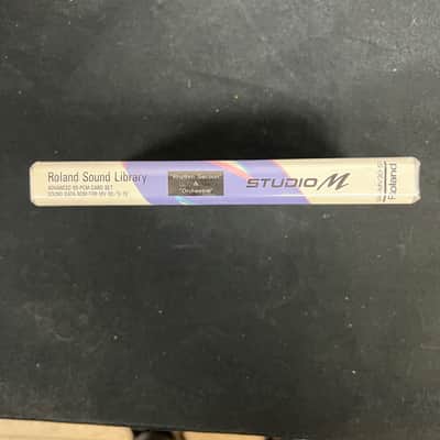 Used Roland Sound Library Advanced RS-PCM Card Set Sound Data ROM for MV-30/D-70 image 3