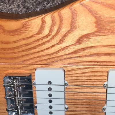 Hammertone firebird electric guitar image 9