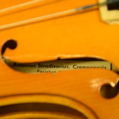 Violin 3/4 with case and bow Brand new image 8