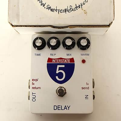 Smart People Factory Interstate 5 Digital Echo Delay Pedal image 1
