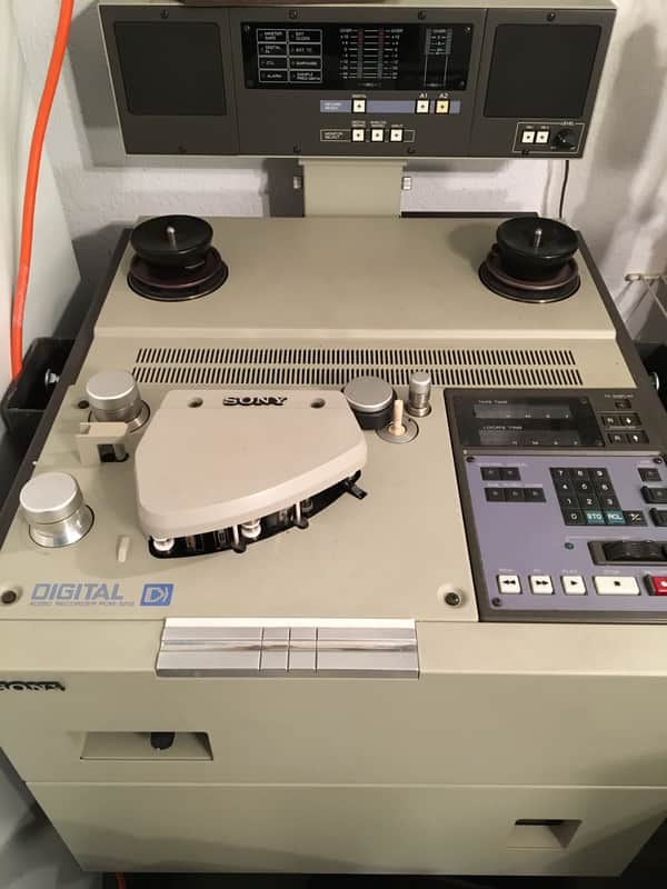 Sony PCM 3202 Reel to reel recorder image 1