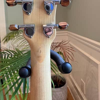 Bruce Wei BEUI17 Turtle Tenor Ukulele - Solid Acacia Koa - HSC included - MINT!! image 5