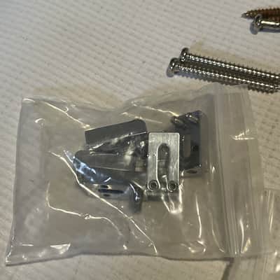 Lot of Fender & Squire Stratocaster Bridge Parts Saddles, Base Plates, ++ image 8