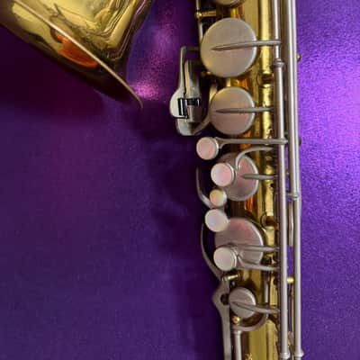 Buescher Aristocrat Tenor Saxophone - Lacquer image 5