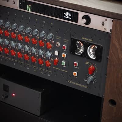 Universal Audio Apollo 16 MK1 including matching multicore cables image 5