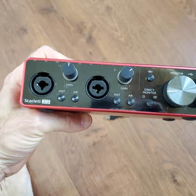 Focusrite Scarlett 2i2 3rd Gen USB Audio Interface image 2