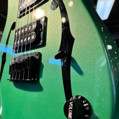 Ibanez Paul Gilbert Mike - Metallic Light Green image 3