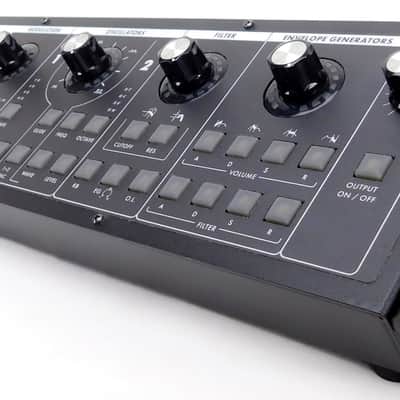 MOOG Slim Phatty Analog Synthesizer Desktop + Neuwertig +1,5 Jahre Garantie image 3