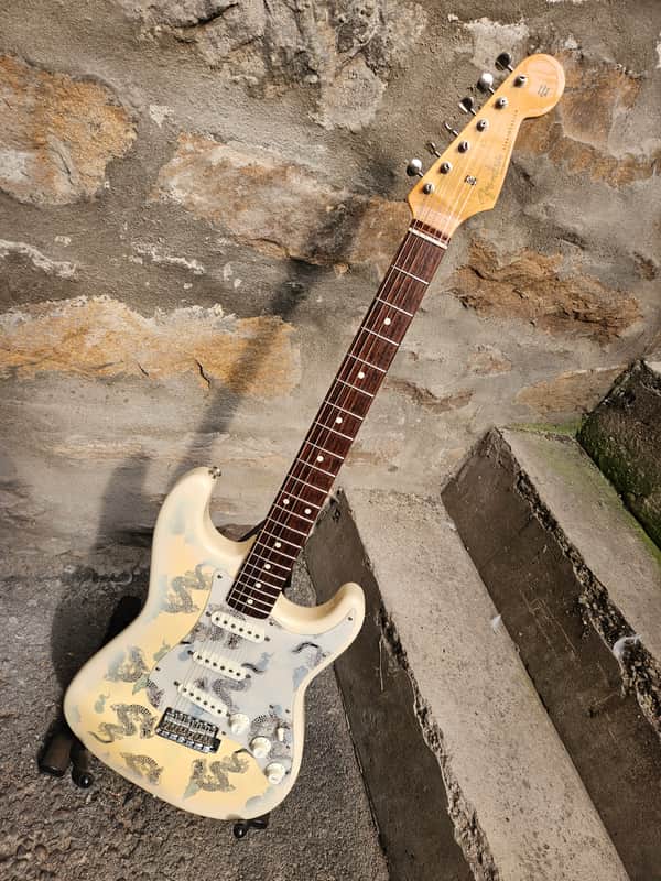 Fender 2013 Fender Limited Edition Stratocaster ST62-SPL Dragon 2013 - Dragon Print image 1