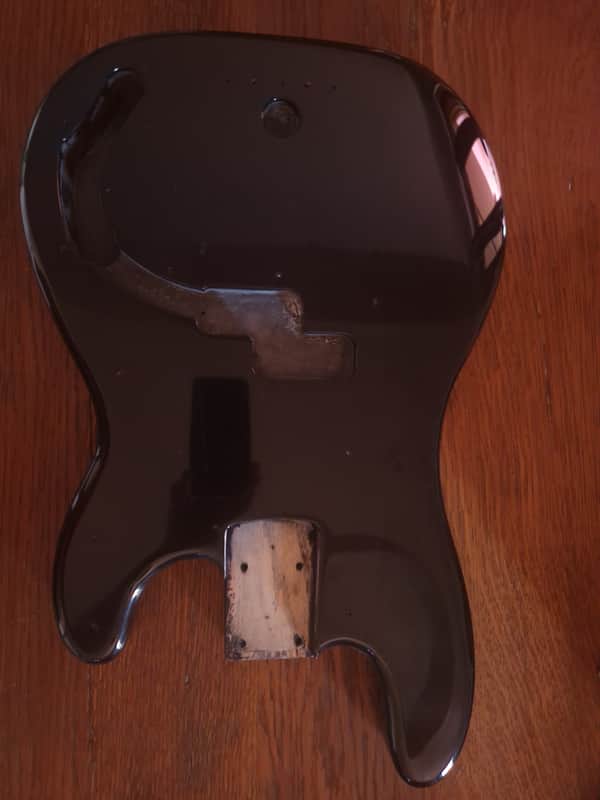 Fender Precision bass body