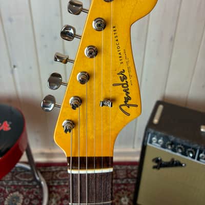 Fender American Vintage II 1961 Stratocaster RW 2025 - Olympic White image 4