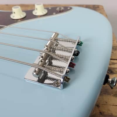 2023 Fender Gold Foil Jazz Bass - Sonic Blue With OHSC image 13