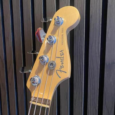 Fender American Deluxe Precision Bass 2003 - Cherryburst image 6