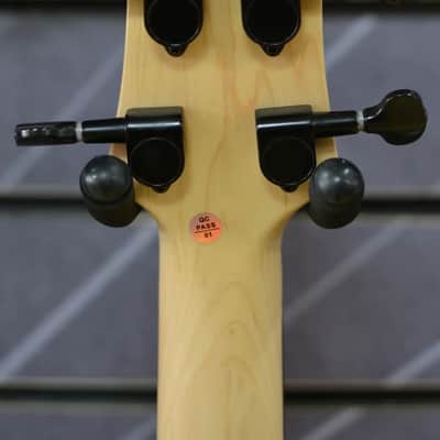 Kala U-BASS Solid Body With Logo Gig Bag - Tobacco Burst image 5