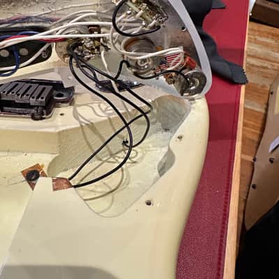 Fender American Standard Stratocaster Lefty 1995 - Arctic White image 13
