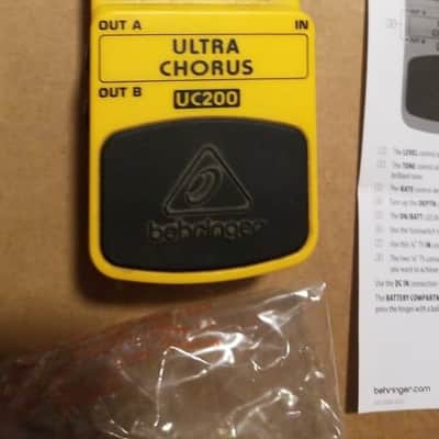 Behringer UC200 Ultimate Stereo Chorus pedal with box and manual image 2