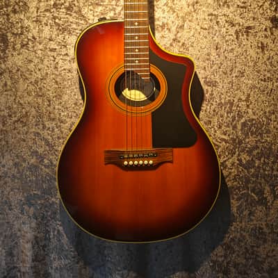 Line 6 Variax 700 Acoustic Sunburst image 1