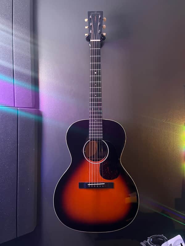 Martin CEO-7 - Burst image 1