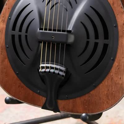 Beard Custom Shop Legacy E Round Neck Acoustic Guitar - Natural Curly Walnut with Hardshell Case image 18