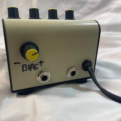 BK Butler Tube Driver with Bias Knob 2008 - Present - Cream image 2