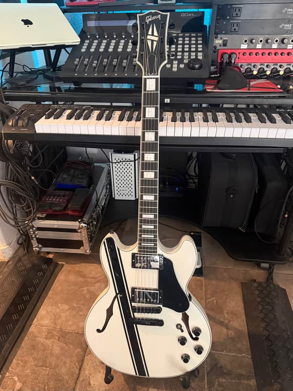 Gibson Midtown Custom
