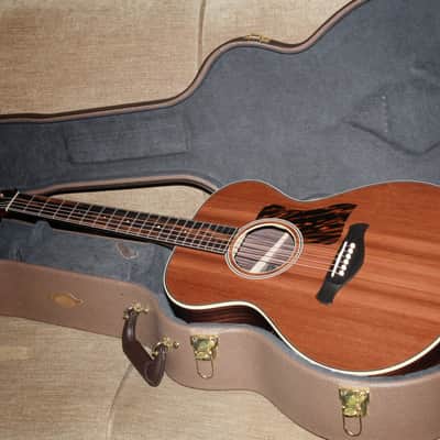 Taylor Custom Gold Label Grand Concert NAMM C12e B6001 Sinker Redwood Guitar image 25