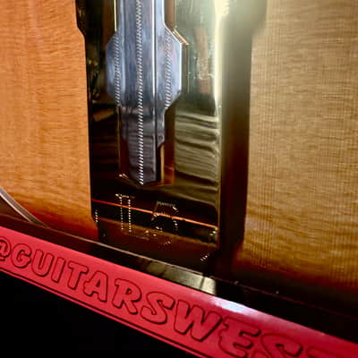 1997 Custom Shop Gibson L5-cn • Natural • Archtop • Flamed Back & Sides image 9