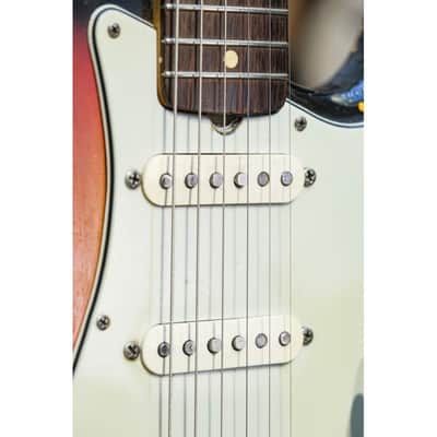 1964 Fender Stratocaster sunburst image 11