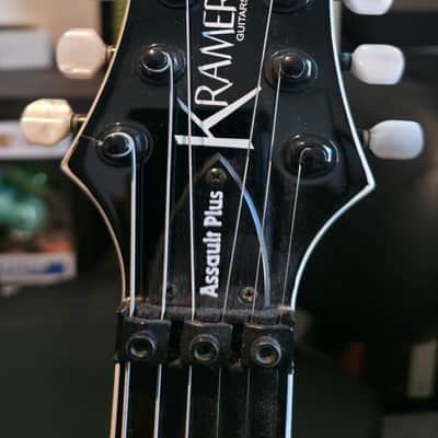 Kramer Assault Plus 220 FR 2020s - Black image 3