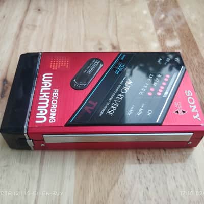 Sony WM F202 1986 - Sony Walkman recorder radio Cassette WM F202 red working image 3