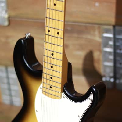 Line6 Variax 600 - Sunburst image 7