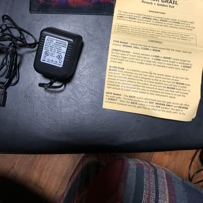 Electro-Harmonix Holier Grail with box and papers image 3