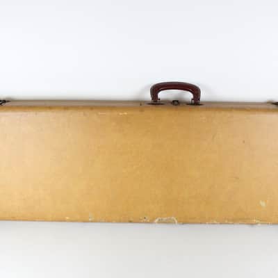 1950s Vintage Fender Mustang Musicmaster Bronco Duo-Sonic Hardshell Case Amber Tweed USA 1950s imagen 2