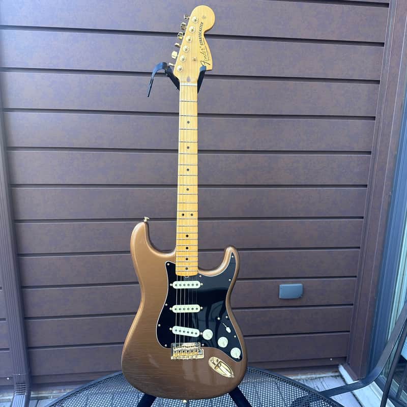 Fender Bruno Mars Signature Stratocaster 2023 - Mars Mocha image 1