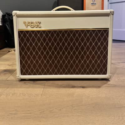 Vox AC15C1 LIMITED EDITION CREAM BRONCO 2007 - CREAM BRONCO image 1