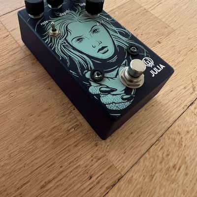 Walrus Audio Julia Chorus / Vibrato V2 2019 - Present - Purple image 2