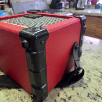 Roland Micro Cube 2-Watt 1x5" Guitar Combo 2004 - 2014 - Red image 3