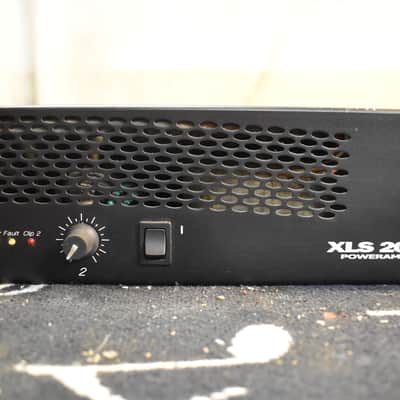 Crown XLS 202 2-Channel Power Amplifier 2000s - Black image 2