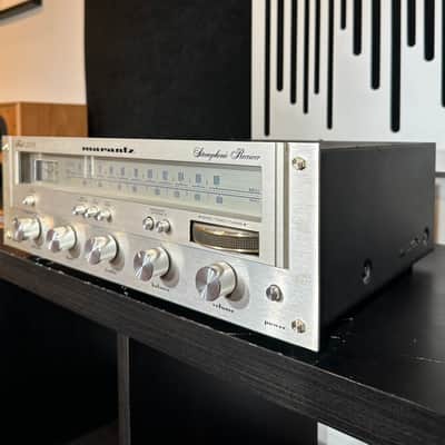 Marantz Model 2218 18-Watt Stereo Solid-State Receiver 1978 - 1979 - Silver with Wood Case image 5