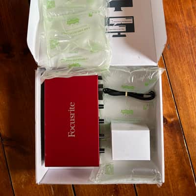 Focusrite Scarlett 18i8 3rd Gen USB Audio Interface 2019 - 2025 - Red / Black image 5