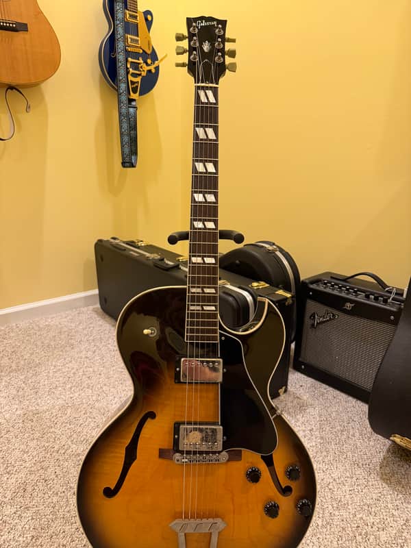 ギブゾンES-175D/USA/1995年製 1995 Gibson ES-175D Vintage Sunburst – '57 Classics – Original