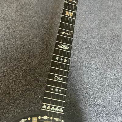 Unbranded vintage zither banjo - possibly W. Tremlett - with vintage leather case image 3