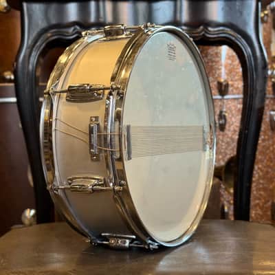 VINTAGE 1970's Ludwig 5x14 Standard Aluminum image 6