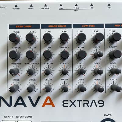 e-licktonic Nava Extra9 + Dust Cover image 4