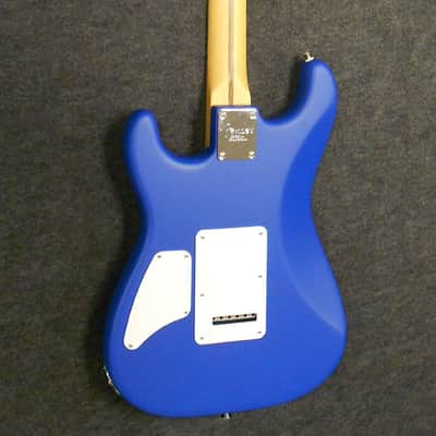 Fender Stratocaster - Signed by Toby Keith, Carrie Underwood, Blake Shelton & 20+ More Country Music Stars image 4