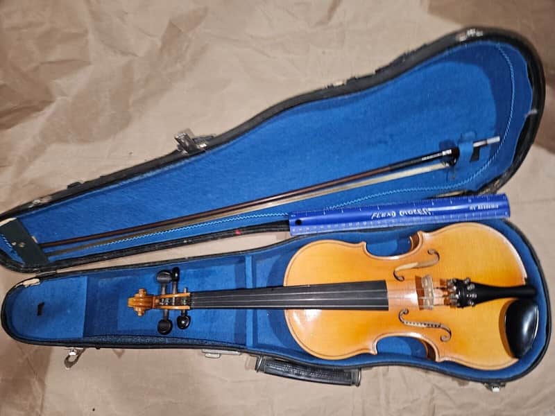 Josef Lorenz Luby (Schonbach) 3/4 Violin, Czech, Glasser bow. Very Good Cond image 1