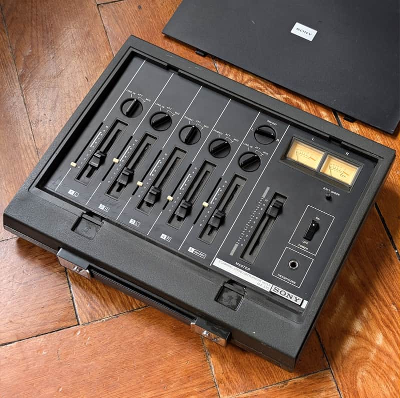 Vintage Sony MX510 Mixer - discrete & transformer balanced - fun box! - Plug & Play with PSU image 1