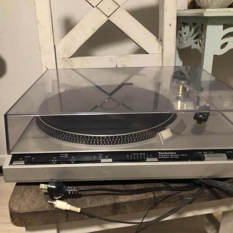 Technics SL-230 Silver